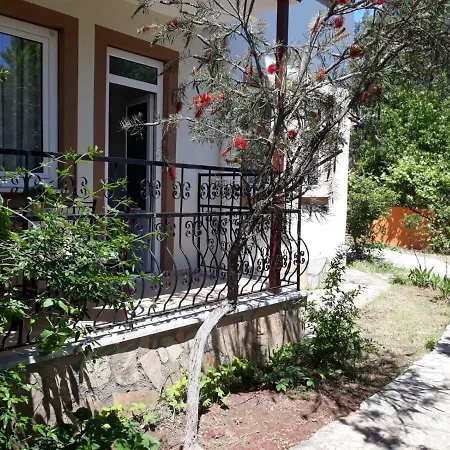 Apartmanhotel Gunebakan Apart *