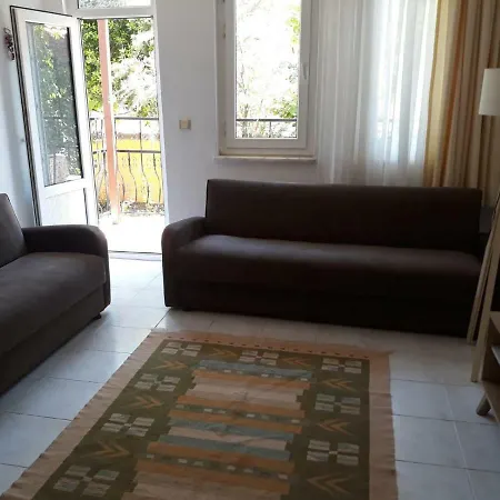 Apartmanhotel Gunebakan Apart *